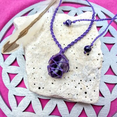 Makrame verižica Ametist