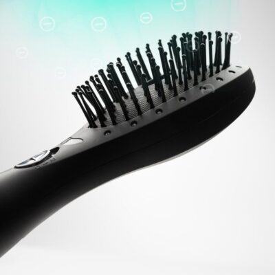 Ionska in masažna krtača za lase z LED terapijo